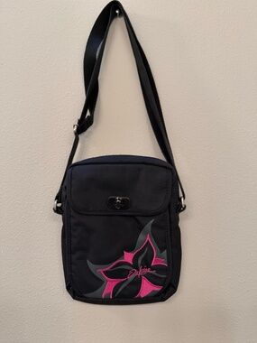 Dakine Crossbody purse